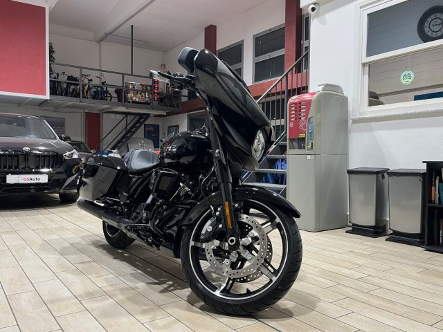 HARLEY-DAVIDSON FLHX Street Glide BLACK Immagine 2