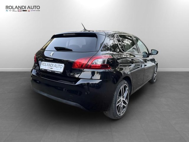 PEUGEOT 308 5p 1.5 bluehdi Allure s&s 130cv Immagine 1