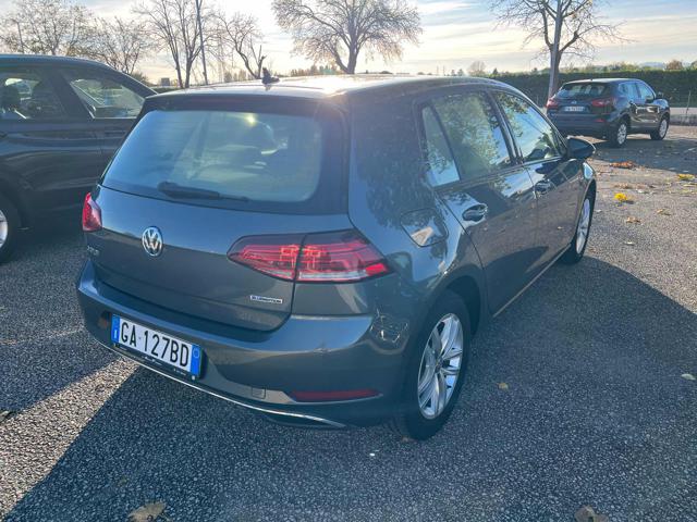 VOLKSWAGEN Golf 1.5 TGI DSG 5p. Trendline BlueMotion Technology Immagine 1