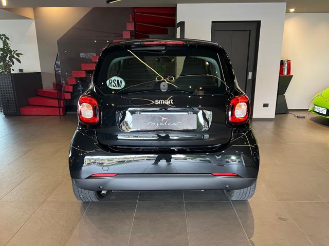 SMART ForTwo 70 1.0 CAMBIO MANUALE Immagine 3