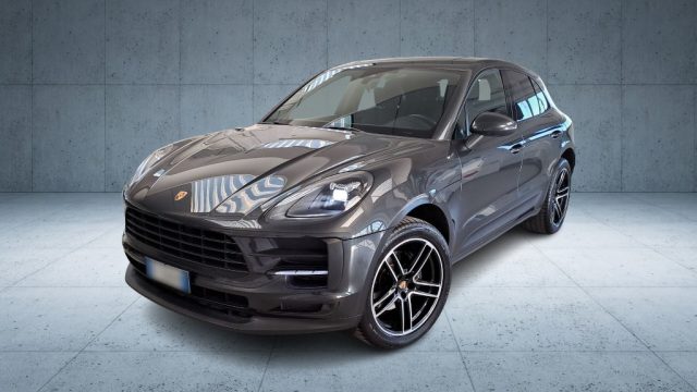 PORSCHE Macan 2.0 Aut. + Tetto apribile Immagine 0