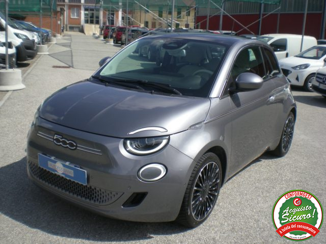 FIAT 500e La Prima Berlina 42 kWh - PRONTA CONSEGNA Immagine 3