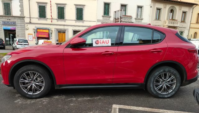 ALFA ROMEO Stelvio 2.2 Turbodiesel 180 CV AT8 Q4 Business Immagine 3