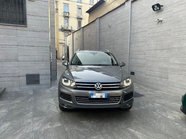 VOLKSWAGEN Touareg 3.0/240CV V6 TDI DPF Immagine 2