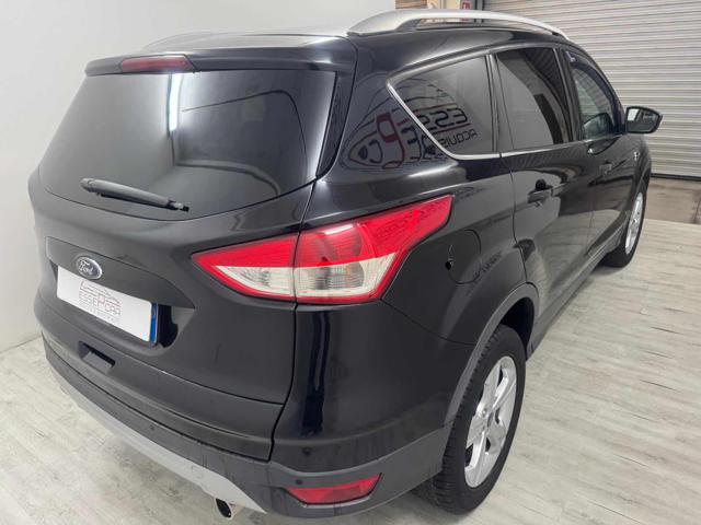 FORD Kuga 2.0 TDCI 140 CV 2WD Immagine 2