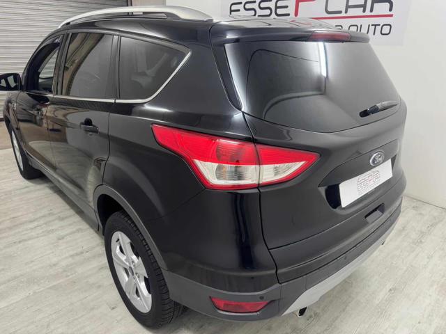 FORD Kuga 2.0 TDCI 140 CV 2WD Immagine 3