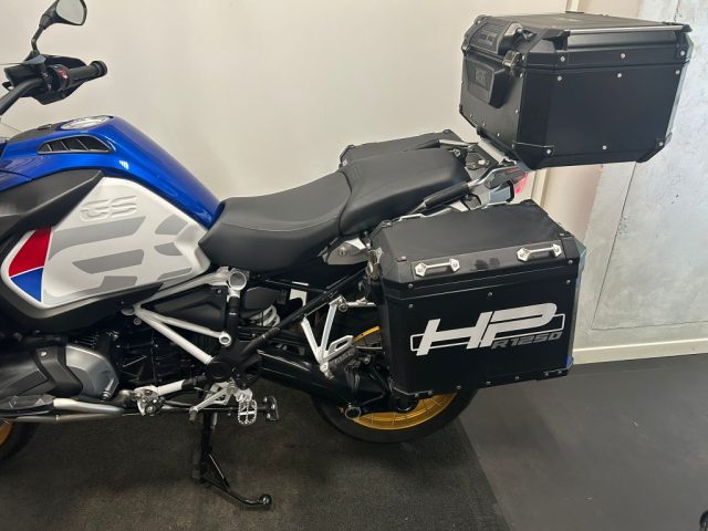 BMW R 1250 GS Adventure BMW R 1250 GS ADV - HP - TRIS VALIGIE NERO Immagine 2