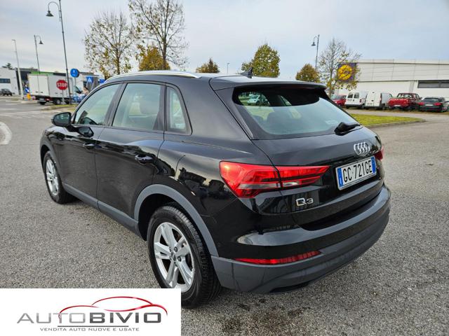 AUDI Q3 35 TDI S tronic Business Immagine 3