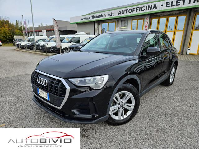 AUDI Q3 35 TDI S tronic Business Immagine 1