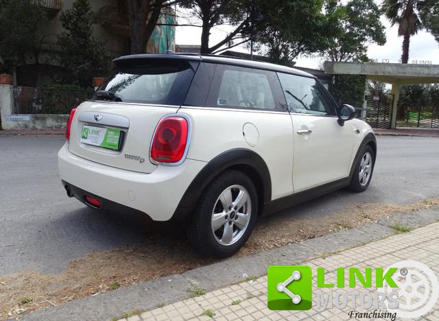 MINI Cooper D 1.5 Cooper D 3 porte Immagine 4