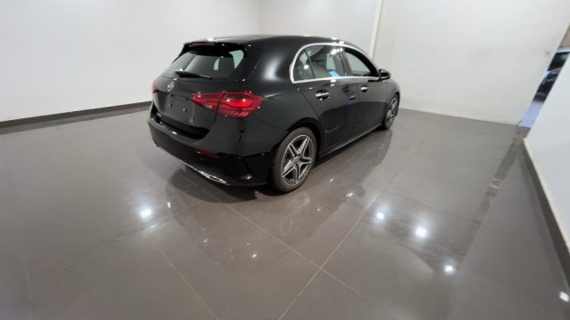 MERCEDES-BENZ A 200 d Autom AMG Advanced Plus#Luci.Ambien#Vari.Colori Immagine 3