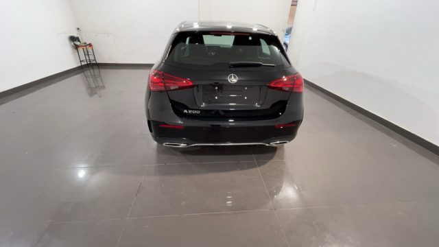 MERCEDES-BENZ A 200 d Autom AMG Advanced Plus#Luci.Ambien#Vari.Colori Immagine 4