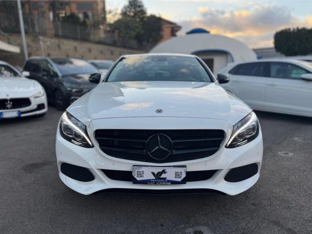 MERCEDES-BENZ C 200 d Auto Premium Immagine 1