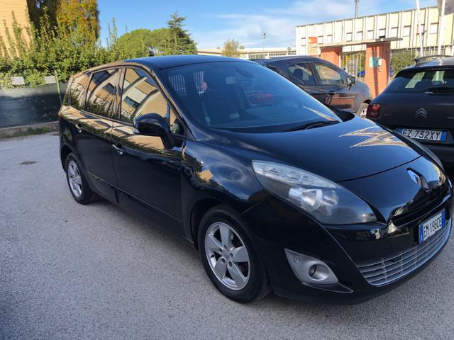 RENAULT Scenic 1.5 dCi 110CV 7 POSTI Immagine 4