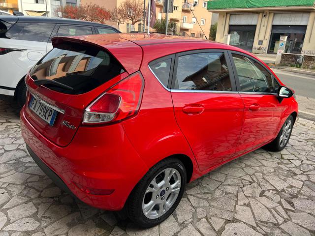 FORD Fiesta 1.5 TDCi 95CV 5 porte Immagine 3