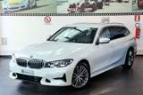 BMW 320 d 48V xDrive Touring Luxury Auto.