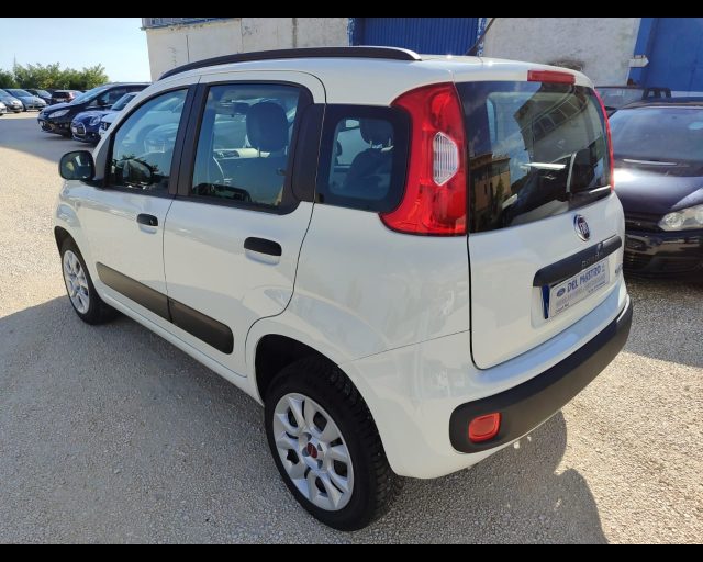 FIAT Panda 0.9 TwinAir Turbo Natural Power Easy Immagine 2