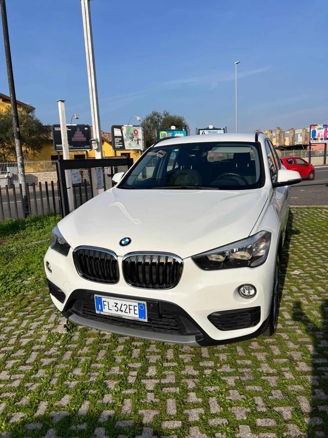 BMW X1 sDrive16d Immagine 2