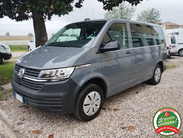 VOLKSWAGEN Caravelle 2.0 TDI 110CV PC Trendline AUTOCARRO 6 POSTI Immagine 1