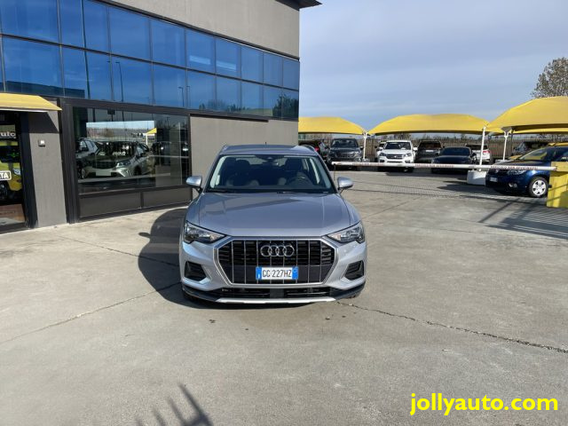 AUDI Q3 35 TDI S tronic Business Advanced Immagine 1