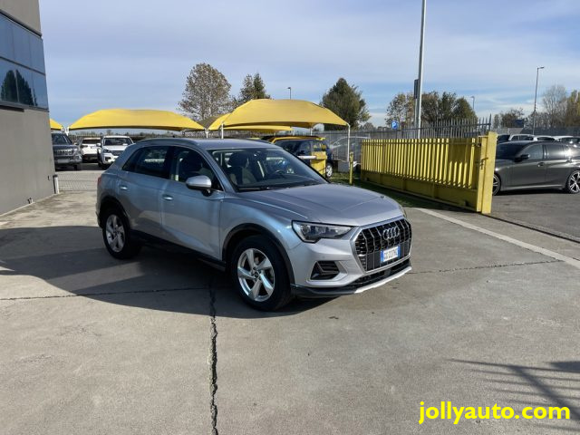 AUDI Q3 35 TDI S tronic Business Advanced Immagine 2