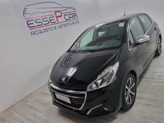 PEUGEOT 208 PureTech 82 5 porte Allure Immagine 0