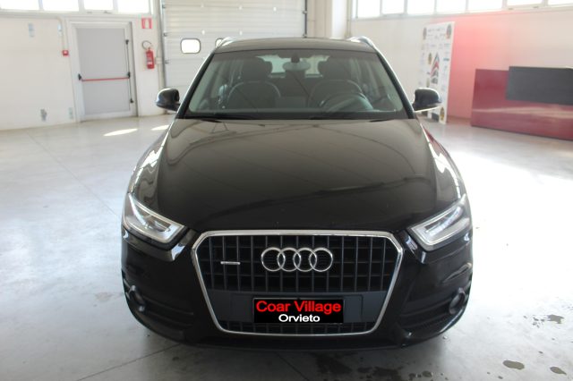 AUDI Q3 2.0 TDI quattro Immagine 1