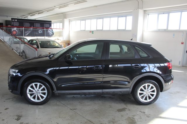 AUDI Q3 2.0 TDI quattro Immagine 2