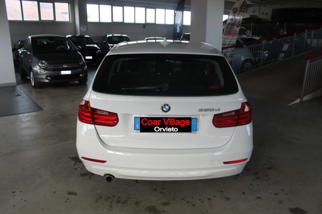 BMW 320 d Touring Immagine 4