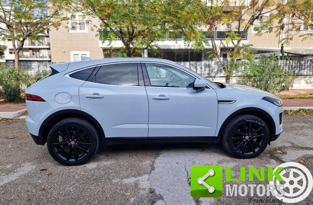 JAGUAR E-Pace 2.0D 180 CV AWD aut. HSE MANUT. JAGUAR Immagine 4