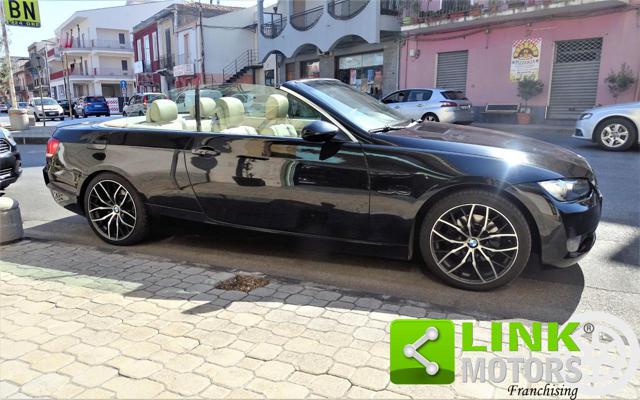 BMW 320 d cat Cabrio Attiva Immagine 4