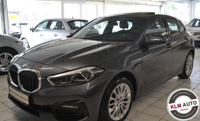 BMW 118 d 5p. Sport Line tetto Panoramico Immagine 0