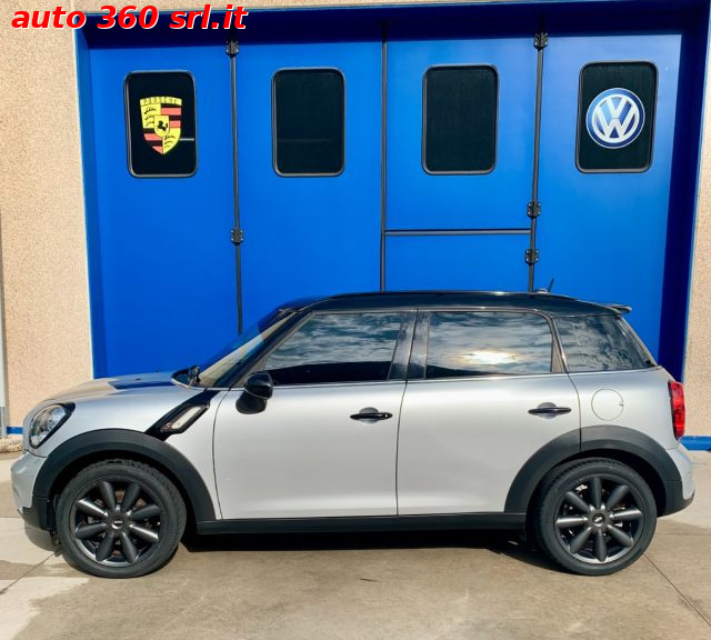 MINI Countryman Mini Cooper SD Countryman Immagine 1