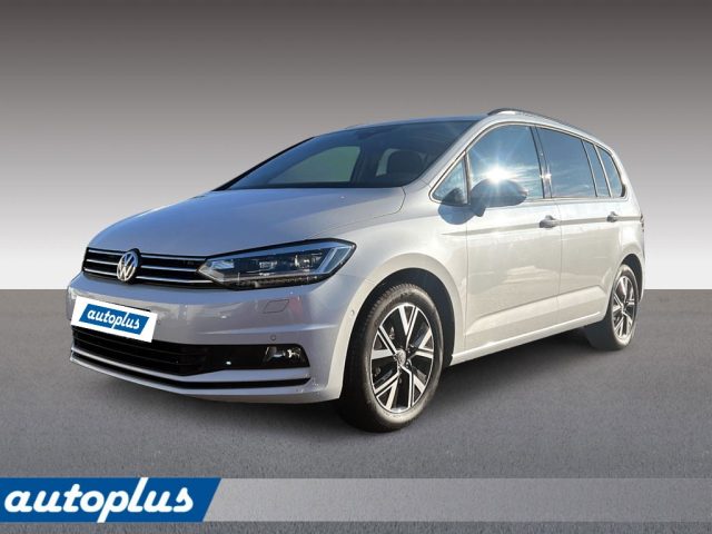 VOLKSWAGEN Touran 2.0 TDI 115 CV DSG Business BlueMotion Technology Immagine 2