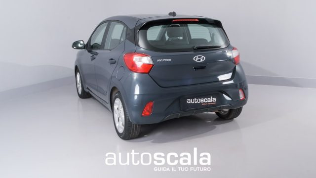 HYUNDAI i10 1.0 MPI AT Tech connect pack Immagine 4