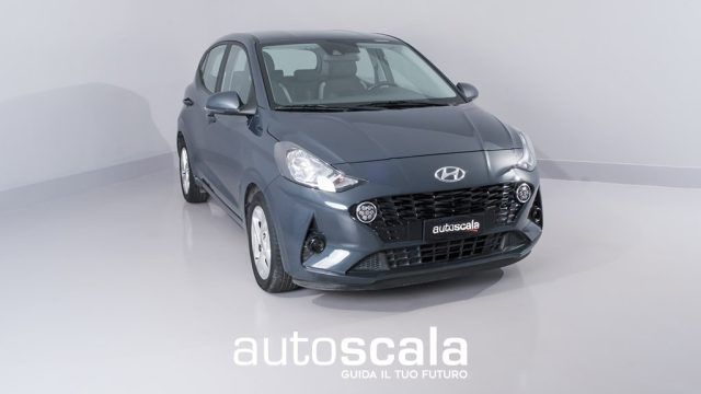 HYUNDAI i10 1.0 MPI AT Tech connect pack Immagine 0