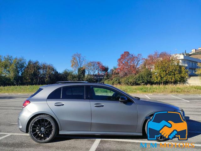 MERCEDES-BENZ A 200 d Automatic Premium AMG Immagine 1