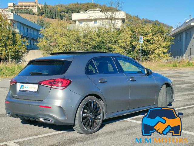 MERCEDES-BENZ A 200 d Automatic Premium AMG Immagine 2