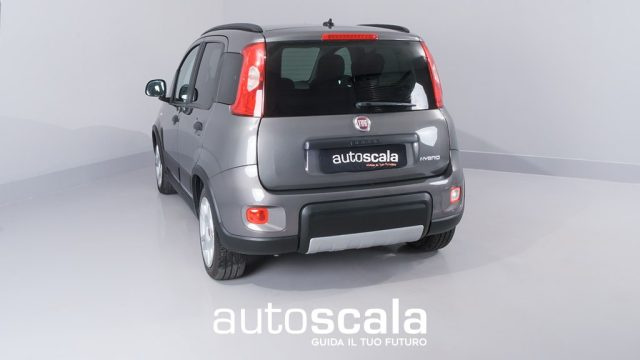 FIAT Panda 1.0 FireFly S&S Hybrid City Life Immagine 4