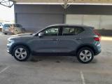 VOLVO XC40 T2 MOMENTUM PRO