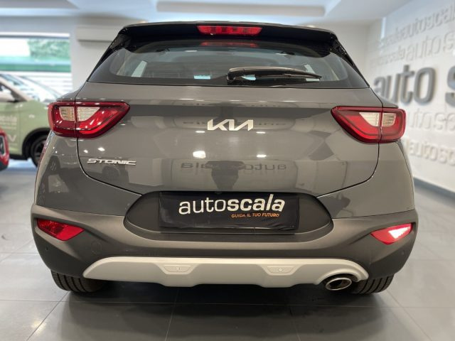 KIA Stonic 1.0 T-GDi 120 CV MHEV DCT Style Immagine 4