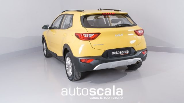 KIA Stonic 1.2 DPI Urban Immagine 4