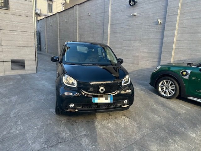 SMART ForFour 90 0.9 Turbo Passion Immagine 1