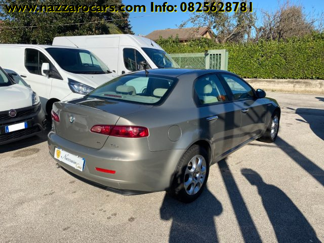 ALFA ROMEO 159 1.9 JTDm 16V Immagine 3