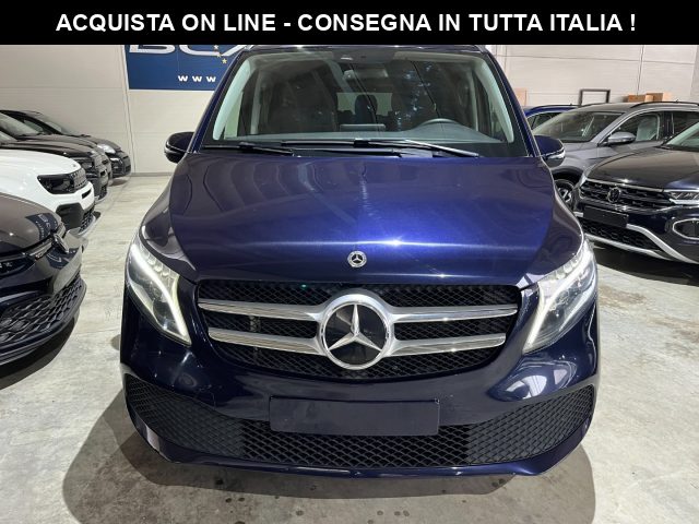 MERCEDES-BENZ Vito V 220d Autom.Executive Business Long 7 POSTI Immagine 1