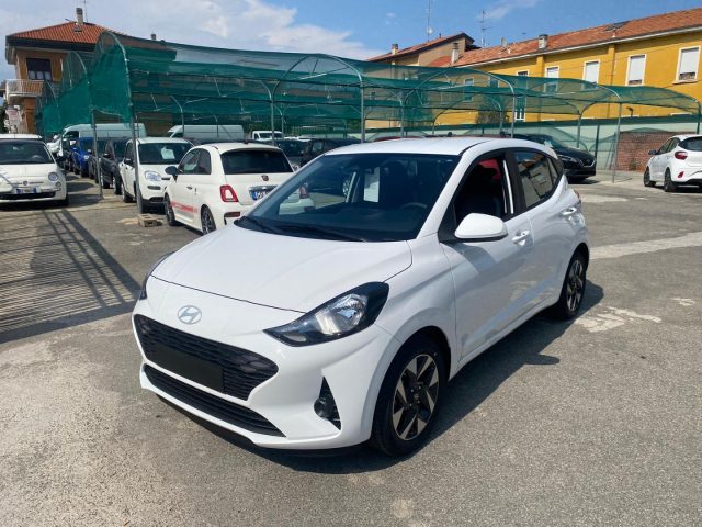 HYUNDAI i10 1.0 MPI Connectline con Retrocamera Immagine 0