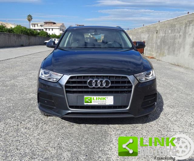 AUDI Q3 2.0 TDI 120 CV S line Edition Immagine 2