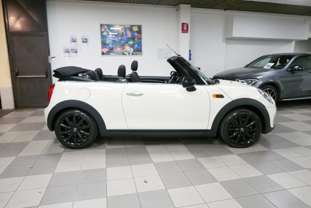 MINI Cabrio One 1.2 Boost Cabrio Immagine 2