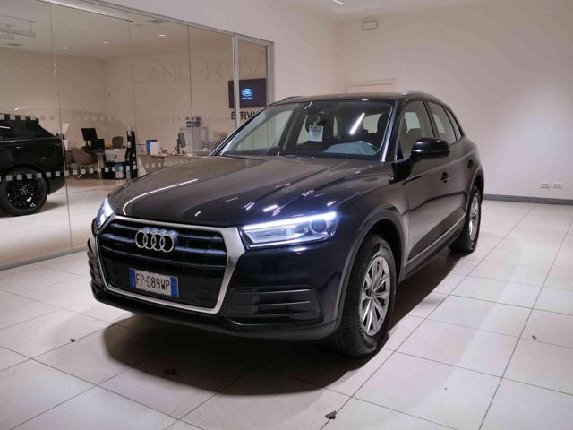 AUDI Q5 2.0 TDI quattro S tronic Business Design Immagine 0