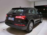 AUDI Q5 2.0 TDI quattro S tronic Business Design